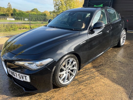 A null ALFA ROMEO GIULIA 2.0T Veloce Auto Euro 6 (s/s) 4dr