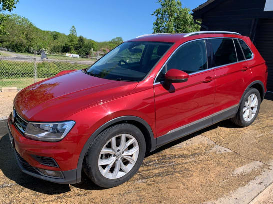 A null VOLKSWAGEN TIGUAN 1.4 TSI SE Navigation Euro 6 (s/s) 5dr