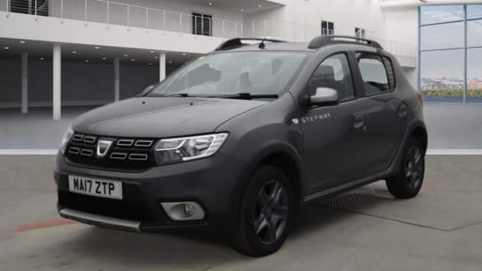 A null DACIA SANDERO STEPWAY 0.9 TCe SE Summit Euro 6 (s/s) 5dr