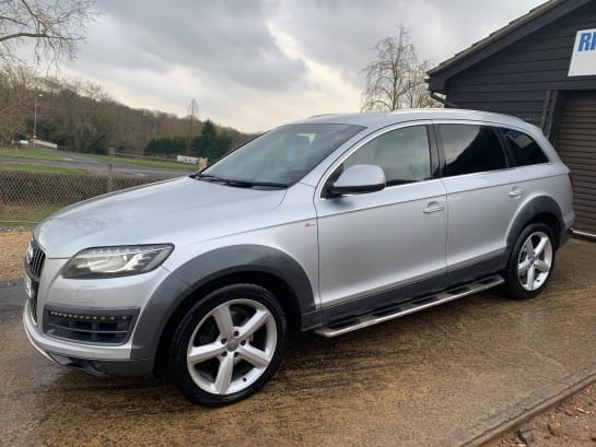 A null AUDI Q7 3.0 TDI V6 S line Tiptronic quattro Euro 5 5dr