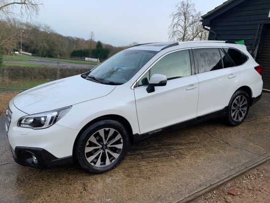 A null SUBARU OUTBACK 2.0D SE Premium Lineartronic 4WD Euro 6 5dr