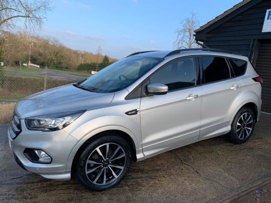 A null FORD KUGA 1.5 TDCi ST-Line Euro 6 (s/s) 5dr