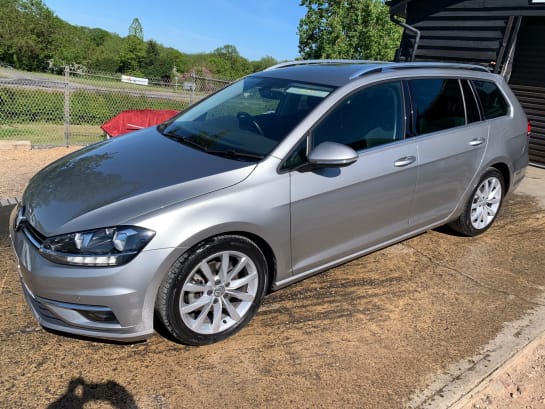 A null VOLKSWAGEN GOLF 1.5 TSI EVO GT DSG Euro 6 (s/s) 5dr