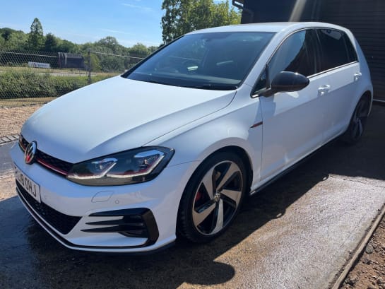 A null VOLKSWAGEN GOLF 2.0 TSI GTI DSG Euro 6 (s/s) 5dr