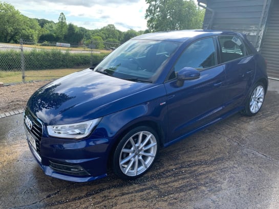 A null AUDI A1 1.0 TFSI S line Sportback Euro 6 (s/s) 5dr (Nav)