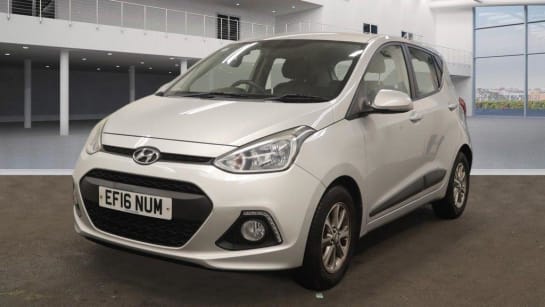 A null HYUNDAI I10 1.2 Premium Euro 5 5dr