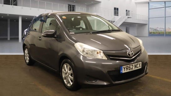 A null TOYOTA YARIS 1.4 D-4D TR Euro 5 5dr