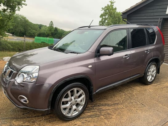 A 2012 NISSAN X-TRAIL DCI TEKNA