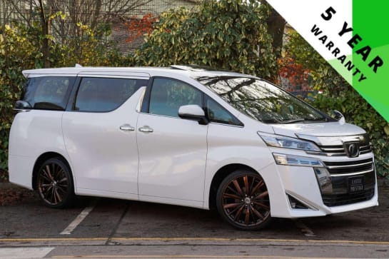 A 2018 TOYOTA VELLFIRE 2.4 5dr 8 Seats