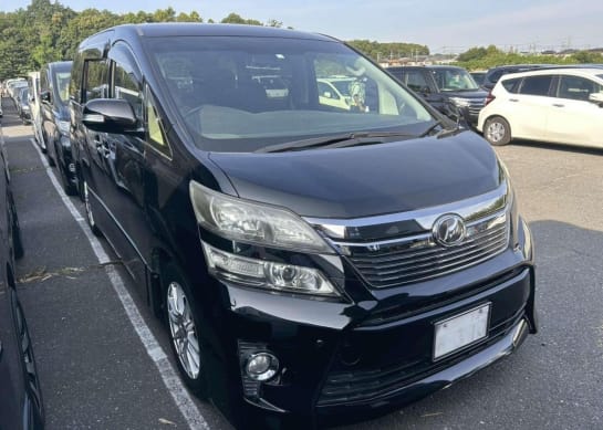 A 2012 TOYOTA VELLFIRE 2.4Z