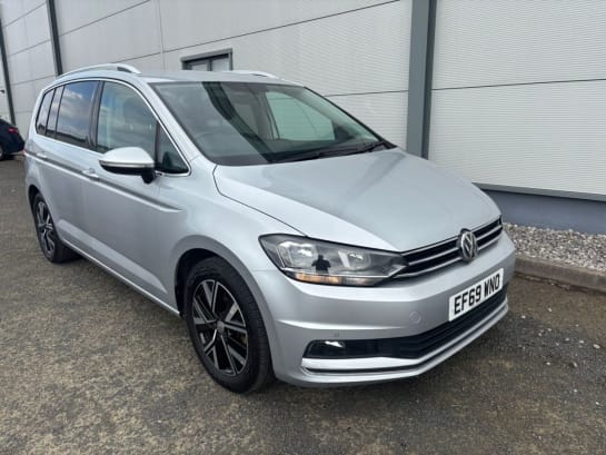 A null VOLKSWAGEN TOURAN 1.5 TSI EVO R-Line MPV 5dr Petrol Manual Euro 6 (s/s) (150 ps)