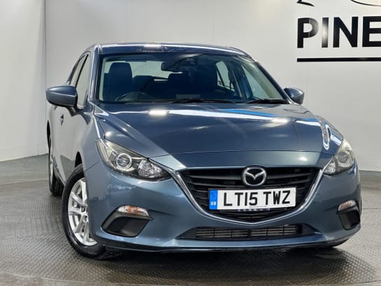 A 2015 MAZDA MAZDA 3 D SE