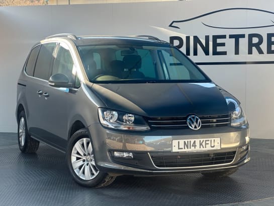 A 2014 VOLKSWAGEN SHARAN SE TDI DSG