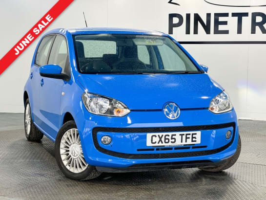 A 2015 VOLKSWAGEN UP HIGH UP