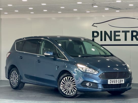 A 2019 FORD S-MAX TITANIUM ECOBLUE