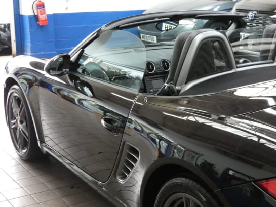 A 2009 PORSCHE BOXSTER 24V
