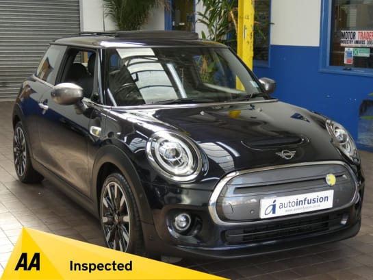 A null MINI ELECTRIC COOPER S LEVEL 3 3d 181 BHP MASSIVE SPEC GENUINE LOW MILEAGE