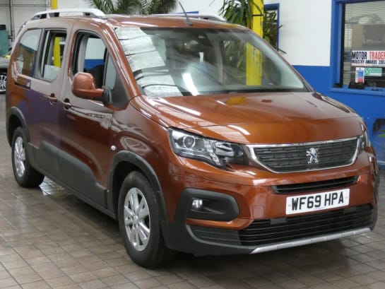 A null PEUGEOT RIFTER 1.5 BlueHDi Allure Long MPV 5dr Diesel Manual Euro 6 (s/s) (130 ps) 1 OWNER