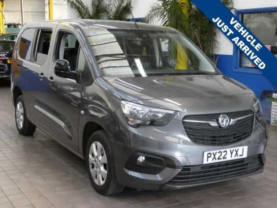 A null VAUXHALL COMBO LIFE 1.5 Turbo D SE XL MPV 5dr Diesel Manual 6Spd Euro 6 (s/s) (7 Seat) (100 ps)