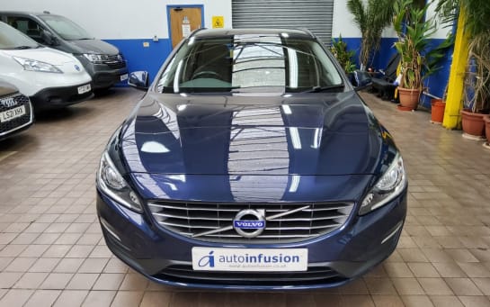 A null VOLVO V60 1.6 D2 Business Edition Estate 5dr Diesel Powershift Euro 5 (s/s) (115 ps)