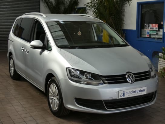 A null VOLKSWAGEN SHARAN 2.0 TDI BlueMotion Tech SE MPV 5dr Diesel Manual Euro 6 (s/s) (150 ps) 2 OW