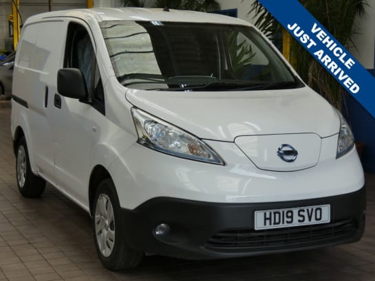 A null NISSAN E-NV200 40kWh Acenta Panel Van 5dr Electric Auto SWB (Quick Charge) (109 ps) GENUIN