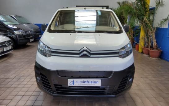 A null CITROEN E-DISPATCH e 1000 75kWh Enterprise M Panel Van 6dr Electric Auto MWB (136 ps) 1 OWNER