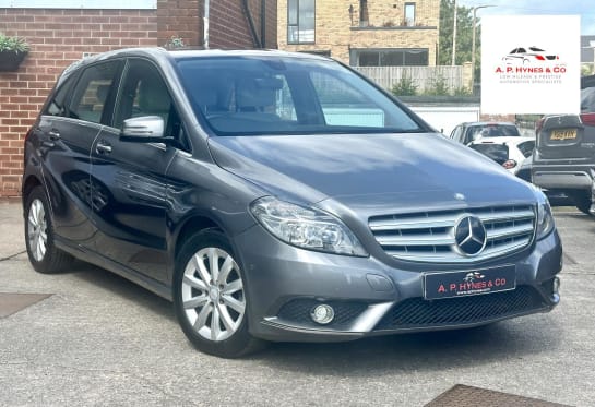 A null MERCEDES-BENZ B CLASS 1.6 B180 BlueEfficiency SE MPV 5dr Petrol 7G-DCT Euro 5 (s/s) (122 ps)