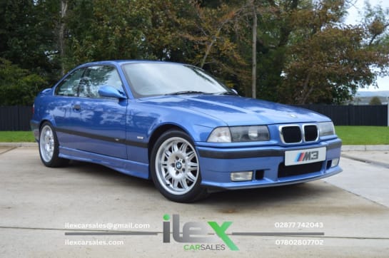 A null BMW M3 3.2 M3 EVOLUTION 2d 316 BHP Estoril blue paintwork