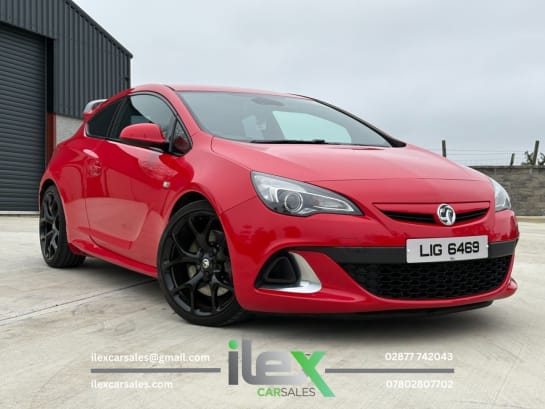 A 2013 VAUXHALL ASTRA GTC 2.0T VXR Coupe 3dr Petrol Manual Euro 5 (s/s) (280 ps) 276BHP | New Timing
