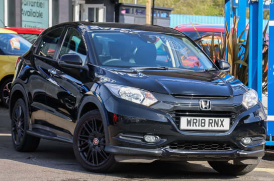 A null HONDA HR-V 1.5 i-VTEC SE SUV 5dr Petrol CVT Euro 6 (s/s) (130 ps) LOW MILES! STUNNING