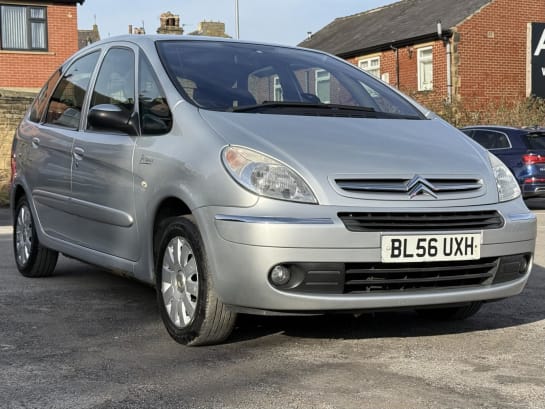 A 2007 CITROEN XSARA PICASSO 1.6i 16V Exclusive MPV 5dr Petrol Manual (172 g/km, 110 bhp)