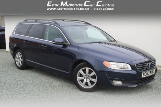 A 2013 VOLVO V70 D2 BUSINESS EDITION