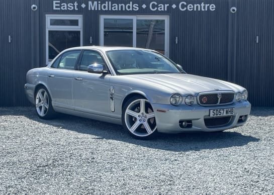 A null JAGUAR XJ 2.7 TD Sovereign Saloon 4dr Diesel Automatic (214 g/km, 204 bhp)