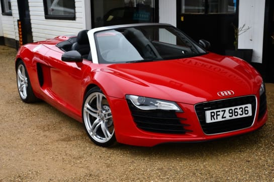 A null AUDI R8 4.2 SPYDER V8 QUATTRO MANUAL 2d 430 BHP