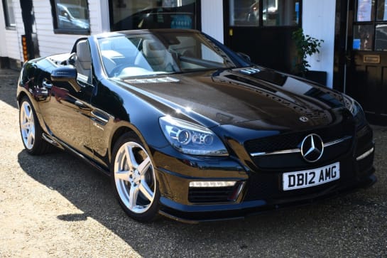 A null MERCEDES-BENZ SLK 5.5 SLK55 AMG 2d 421 BHP