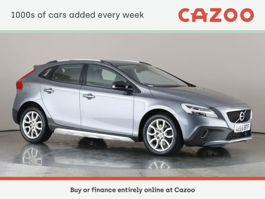 A 2016 VOLVO V40 CROSS COUNTRY 2L Cross Country Pro T3
