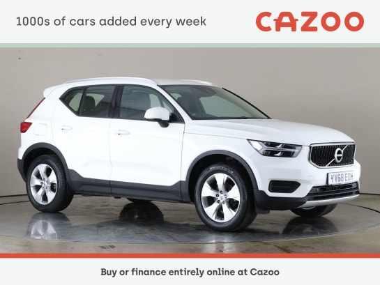A 2019 VOLVO XC40 2L Momentum D3