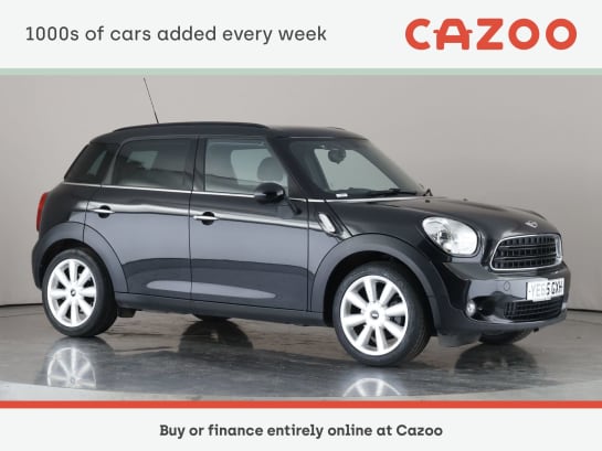 A 2016 MINI COUNTRYMAN 1.6L Cooper