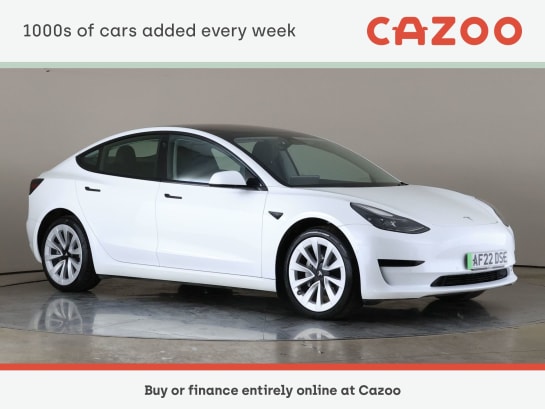 A 2022 TESLA MODEL 3 Standard Range Plus Auto