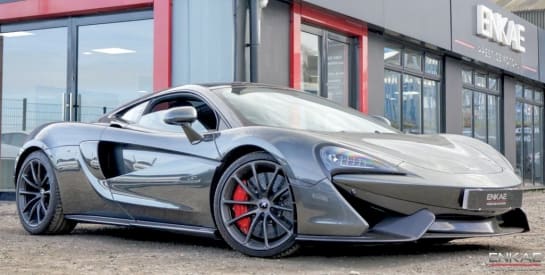 A null MCLAREN 570GT 3.8T V8 Coupe 2dr Petrol SSG Euro 6 (s/s) (570 ps) GLASS ROOF+REVERSE CAMER