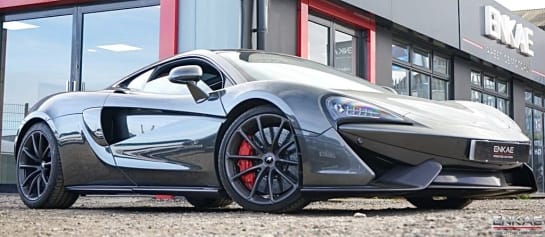 A null MCLAREN 570GT 3.8T V8 Coupe 2dr Petrol SSG Euro 6 (s/s) (570 ps) GLASS ROOF+REVERSE CAMER
