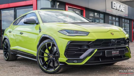 A null LAMBORGHINI URUS 4.0 V8 BiTurbo Graphite Capsule SUV 5dr Petrol Auto 4WD Euro 6 (650 ps) SOL