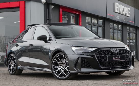 A null AUDI RS3 2.5 TFSI Carbon Vorsprung Saloon 4dr Petrol S Tronic quattro Euro 6 (s/s) (
