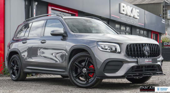 A null MERCEDES-BENZ GLB 1.3 GLB200 AMG Line SUV 5dr Petrol 7G-DCT Euro 6 (s/s) (163 ps)