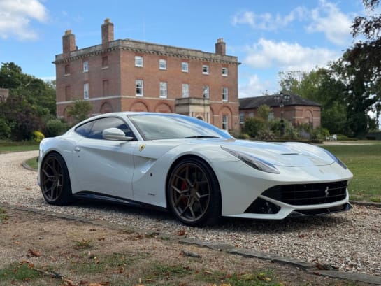 A null FERRARI F12 BERLINETTA 6.3 V12 Coupe 2dr Petrol F1 DCT Euro 5 (s/s) (740 ps)