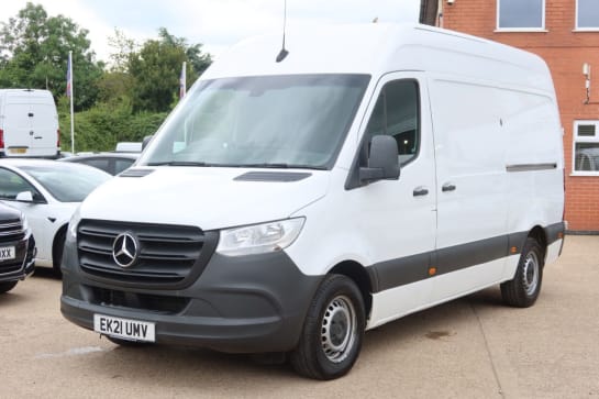 A 2021 MERCEDES SPRINTER 315 CDI PROGRESSIVE