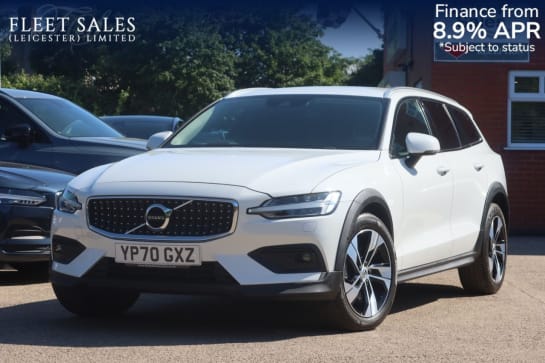 A null VOLVO V60 CROSS COUNTRY 2.0 B5 MHEV Estate 5dr Petrol Hybrid Auto AWD Euro 6 (s/s) (250 ps) FULL SE
