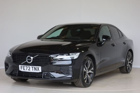 A null VOLVO S60 2.0h T8 Recharge 18.8kWh Plus Saloon 4dr Petrol Plug-in Hybrid Auto AWD Eur
