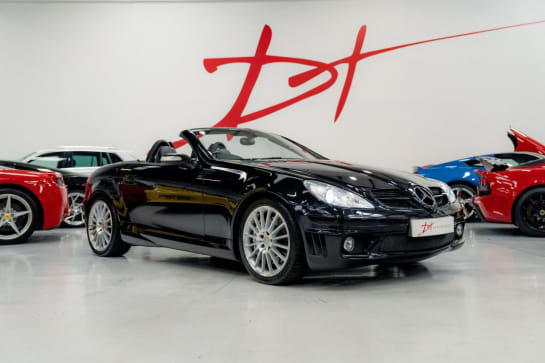 A null MERCEDES-BENZ SLK 5.4 SLK55 AMG 2d 356 BHP BLACK / MULTI SPOKE WHEELS